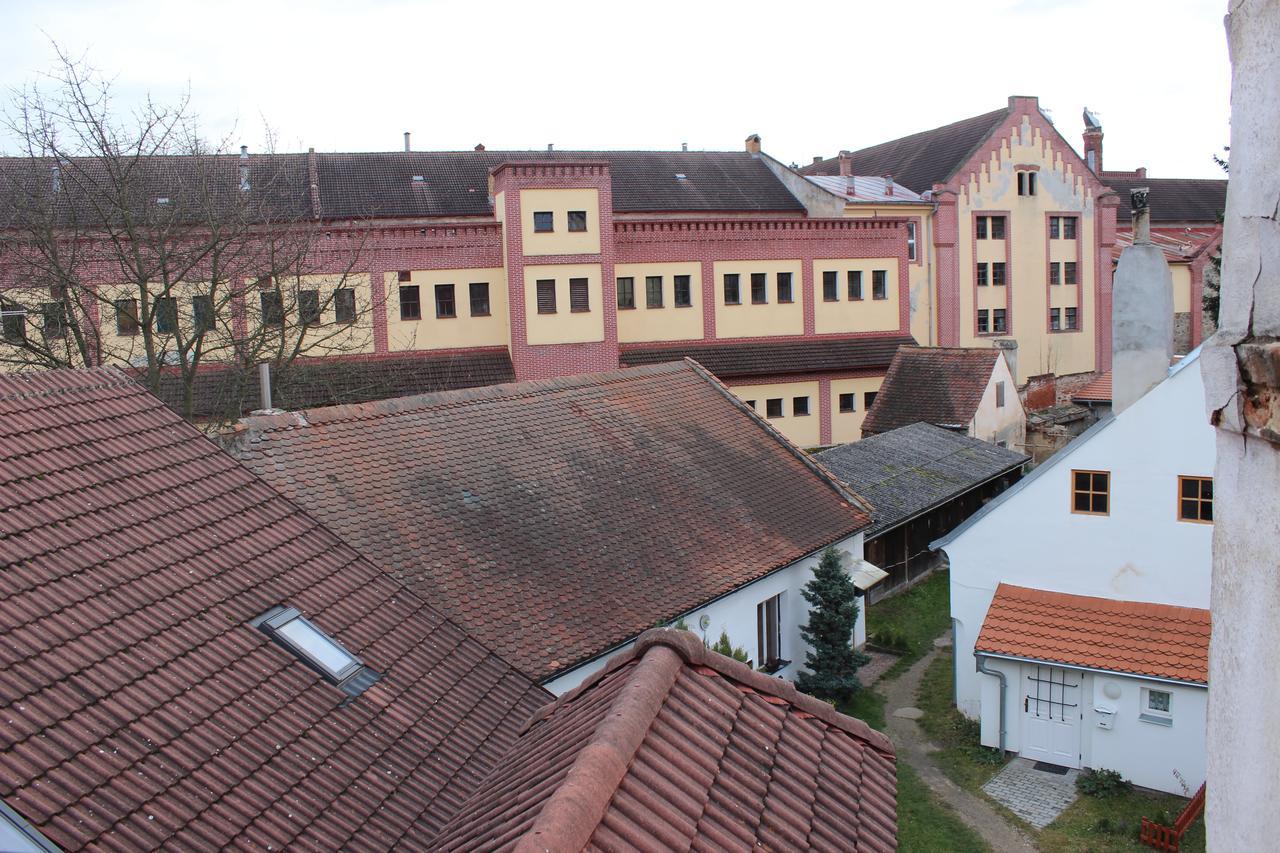Rodinny Hotel Myslivna Trebon Exterior photo